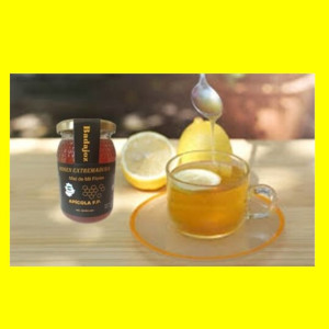 El mejor remedios caseros para la tos - Miel con Limón. Qué tomar para la tos seca persistente. Propiedades de comer miel con limón.